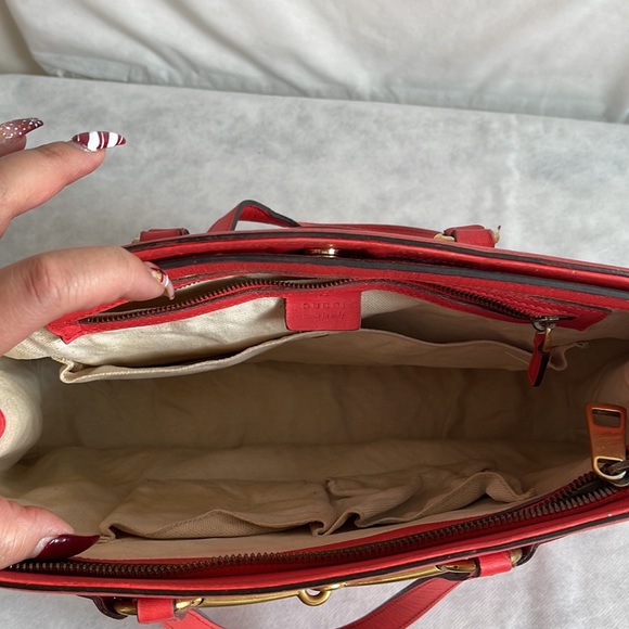GUCCI Medium Coral Bright Bit Top Handle Tote - Picture 7 of 16